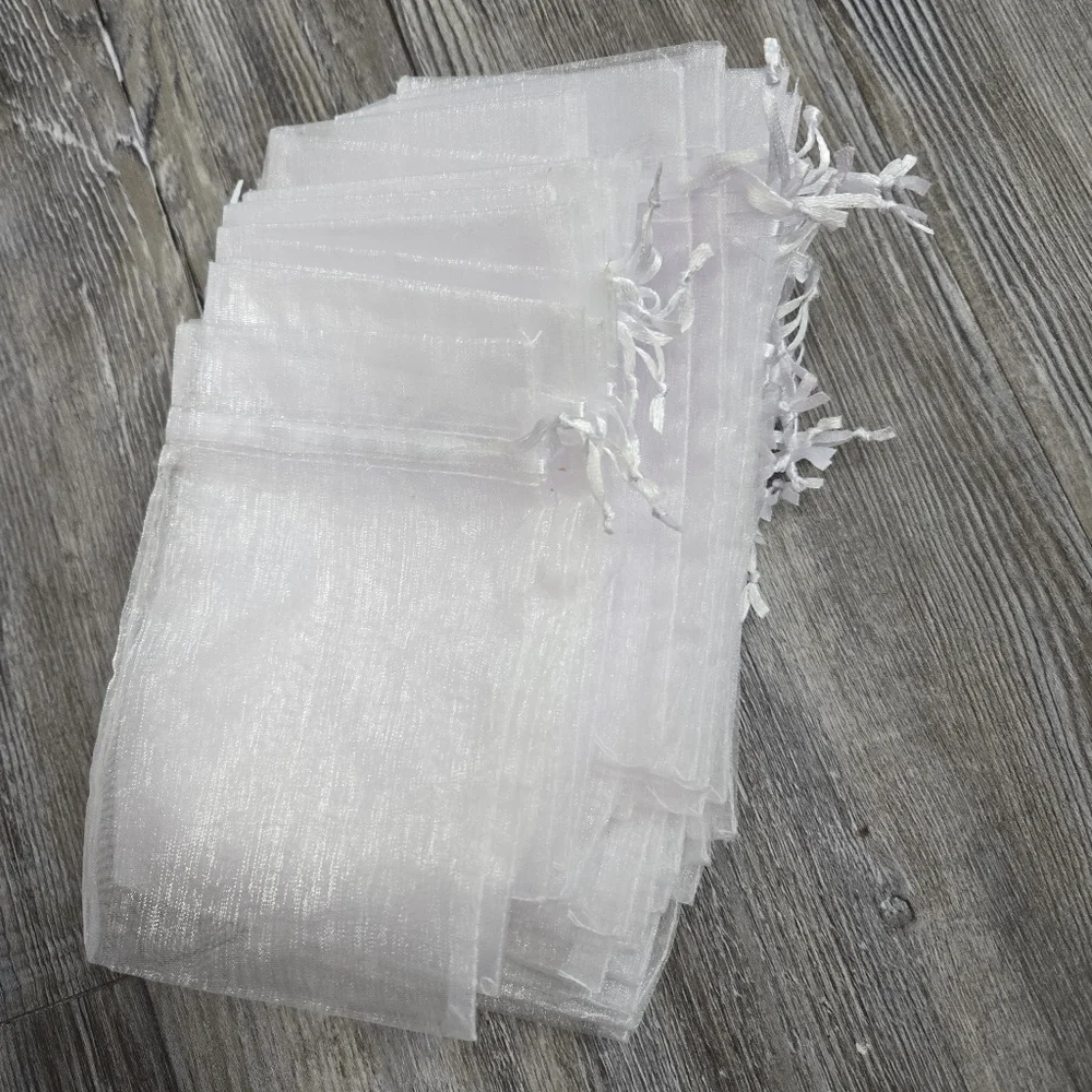 77 Sheer White Organza Gift Bags